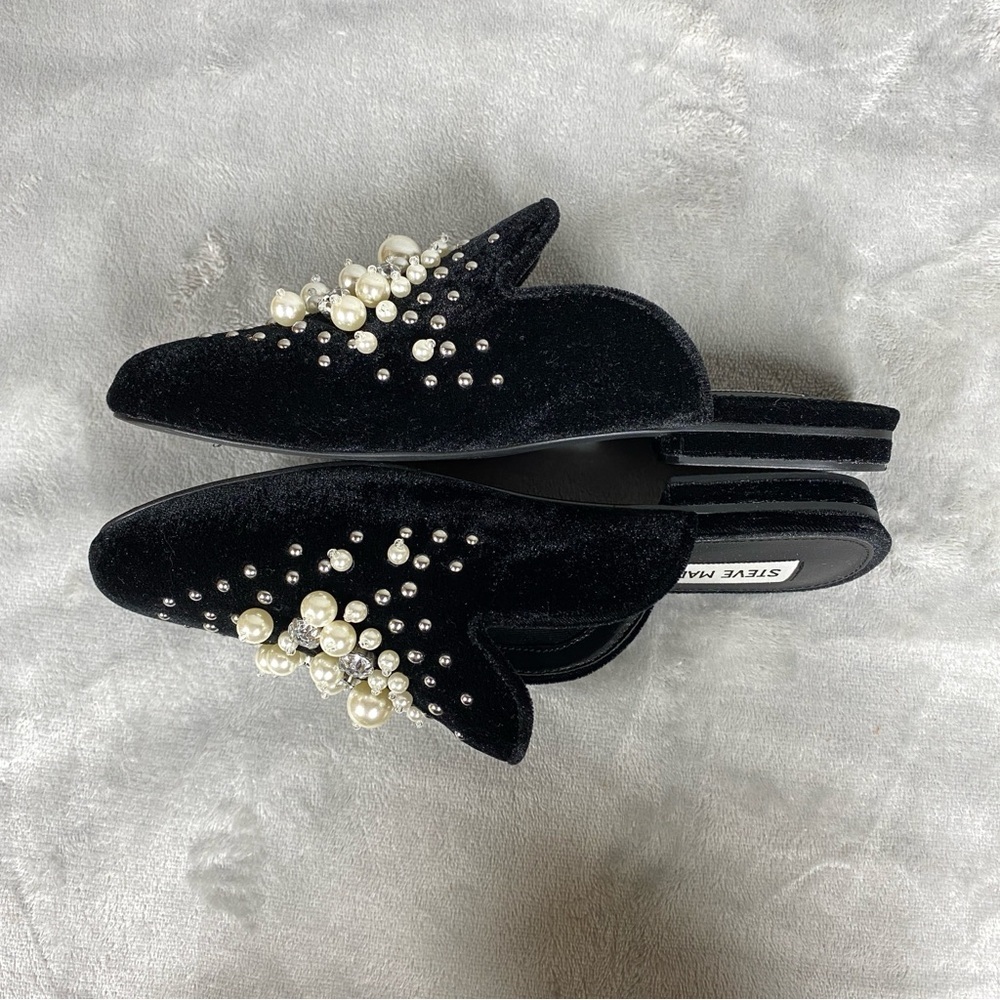 Steve Madden Pearls Black Velvet Mules Womens Size 6.5 - Picture 3 of 9